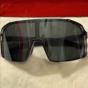 Benders Expose Oversized Shield Sunglasses in Slate Shadow Blue